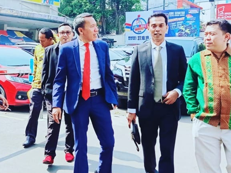 �Diskusi strategis dalam penanganan perkara bersama tim kuasa hukum.�